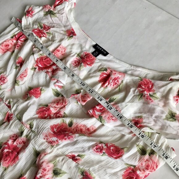 Torrid Off Shoulder Mini Floral Skater Dress Size 14 White Pink‎ - Picture 7 of 10